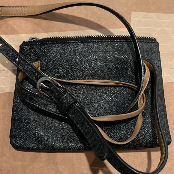 Michael Kors Waist Wallet - Picture 2 of 4